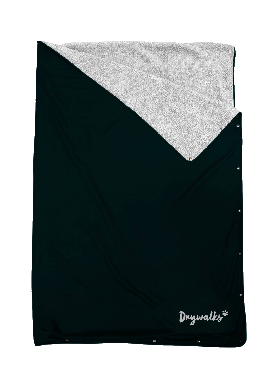 Drywalks Canine Cosy Waterproof Blanket in black