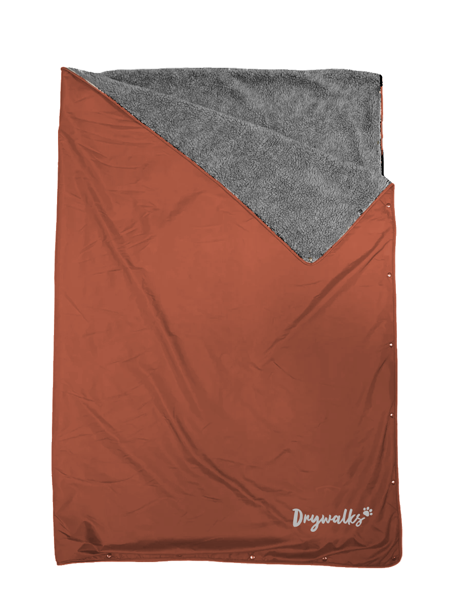 Drywalks Canine Cosy Waterproof Blanket in chesnut